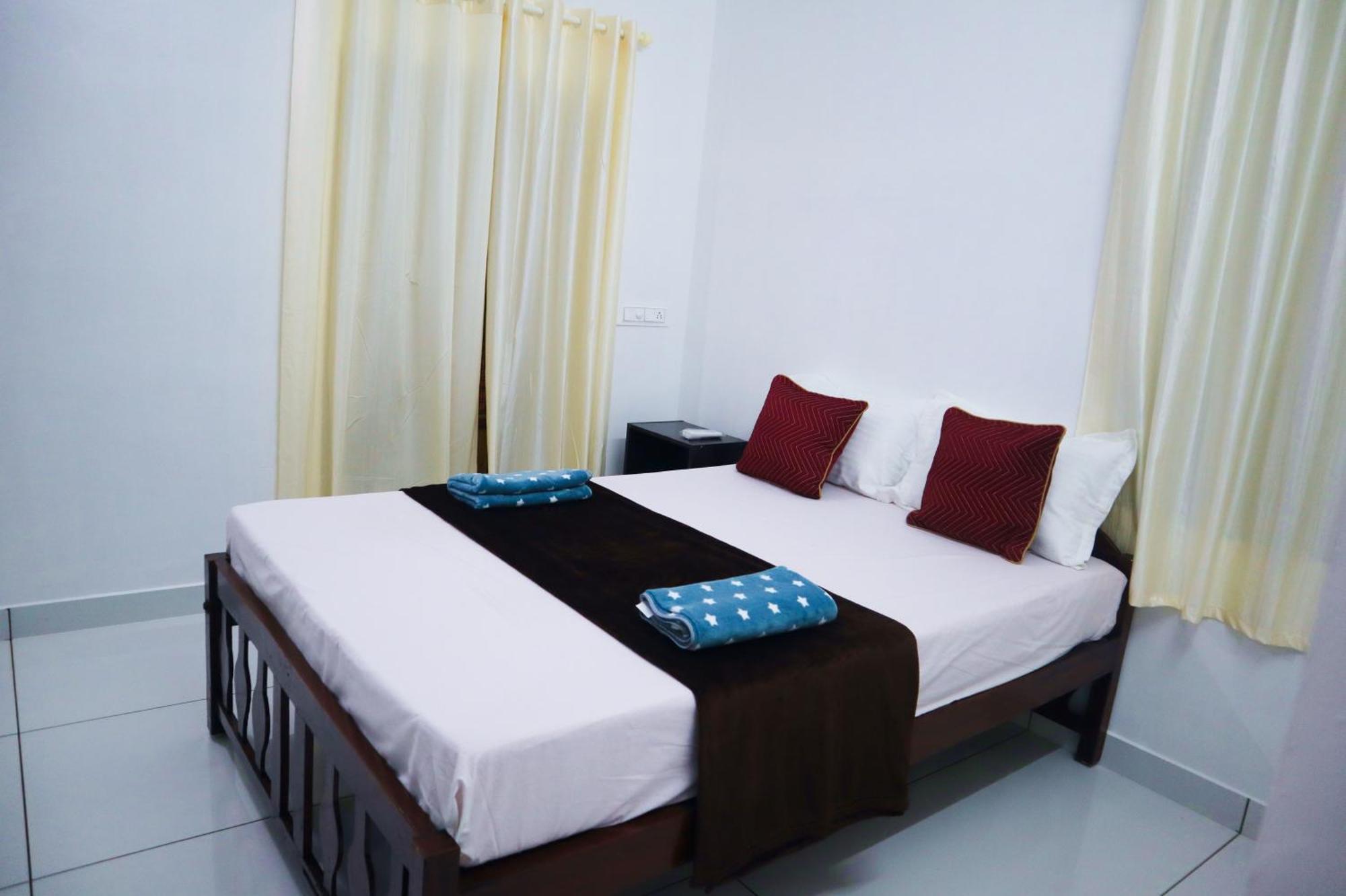 Guestland Homestay Kochi エクステリア 写真