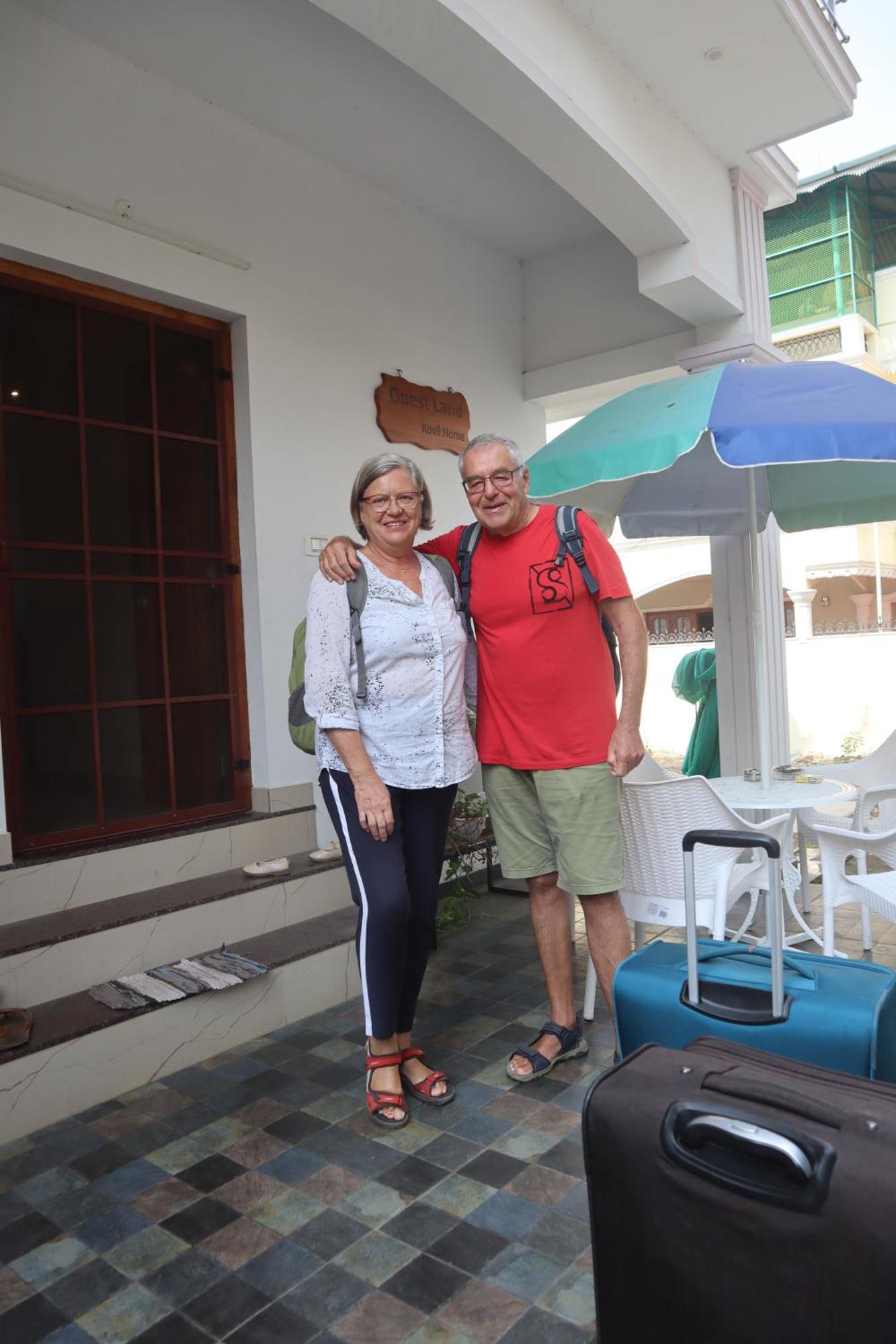 Guestland Homestay Kochi エクステリア 写真
